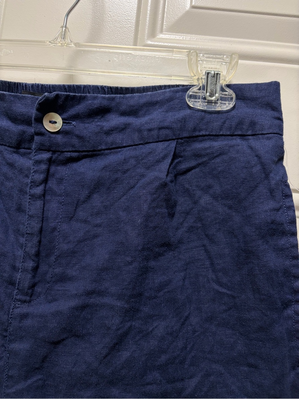 Tahari 100% linen Navy trouser shorts elastic waist 6" inseam L - Picture 5 of 6